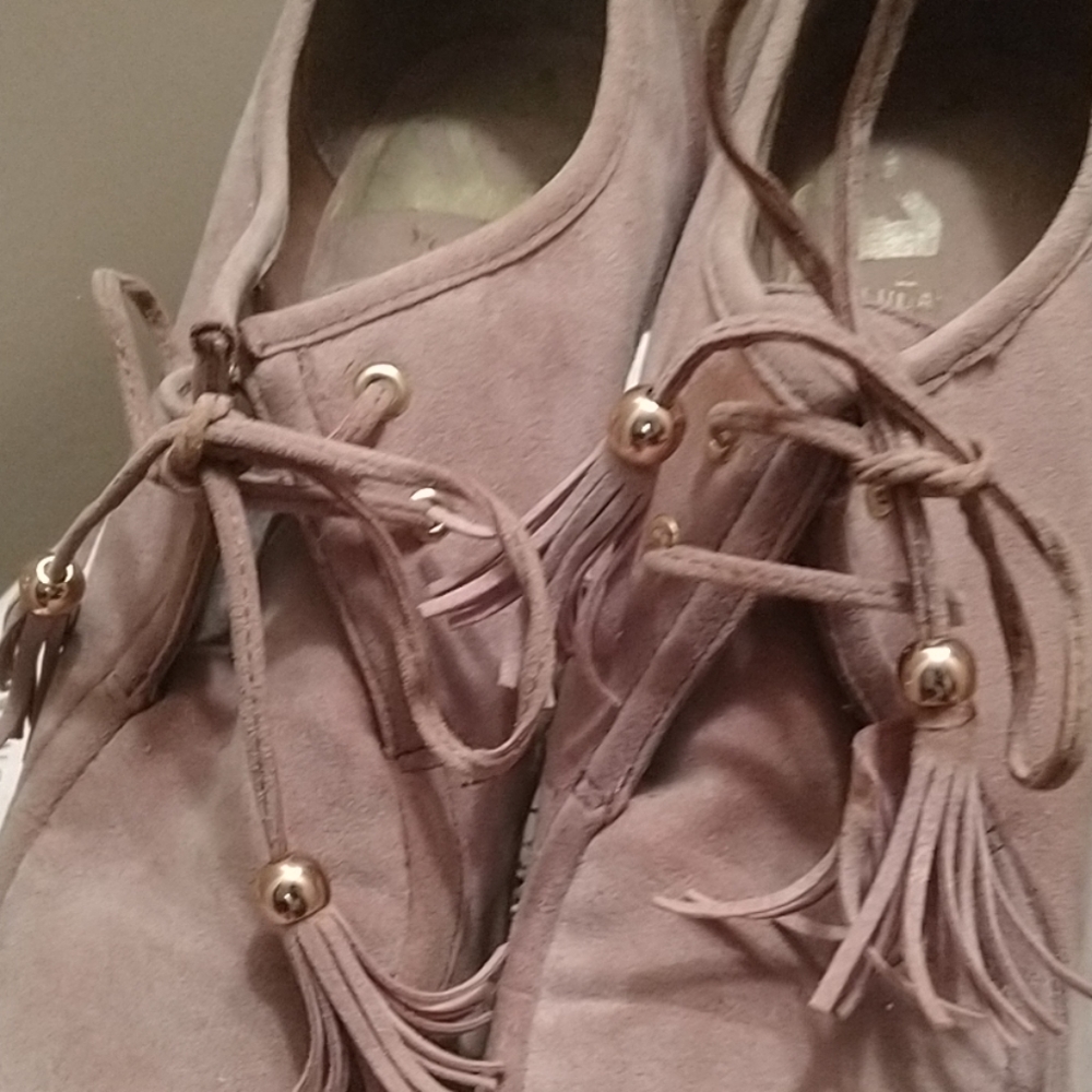 Booties - Picture 5 of 5